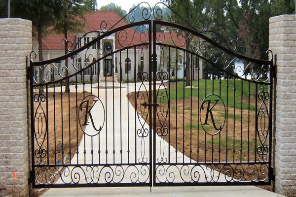 Güçlükonak Demirci